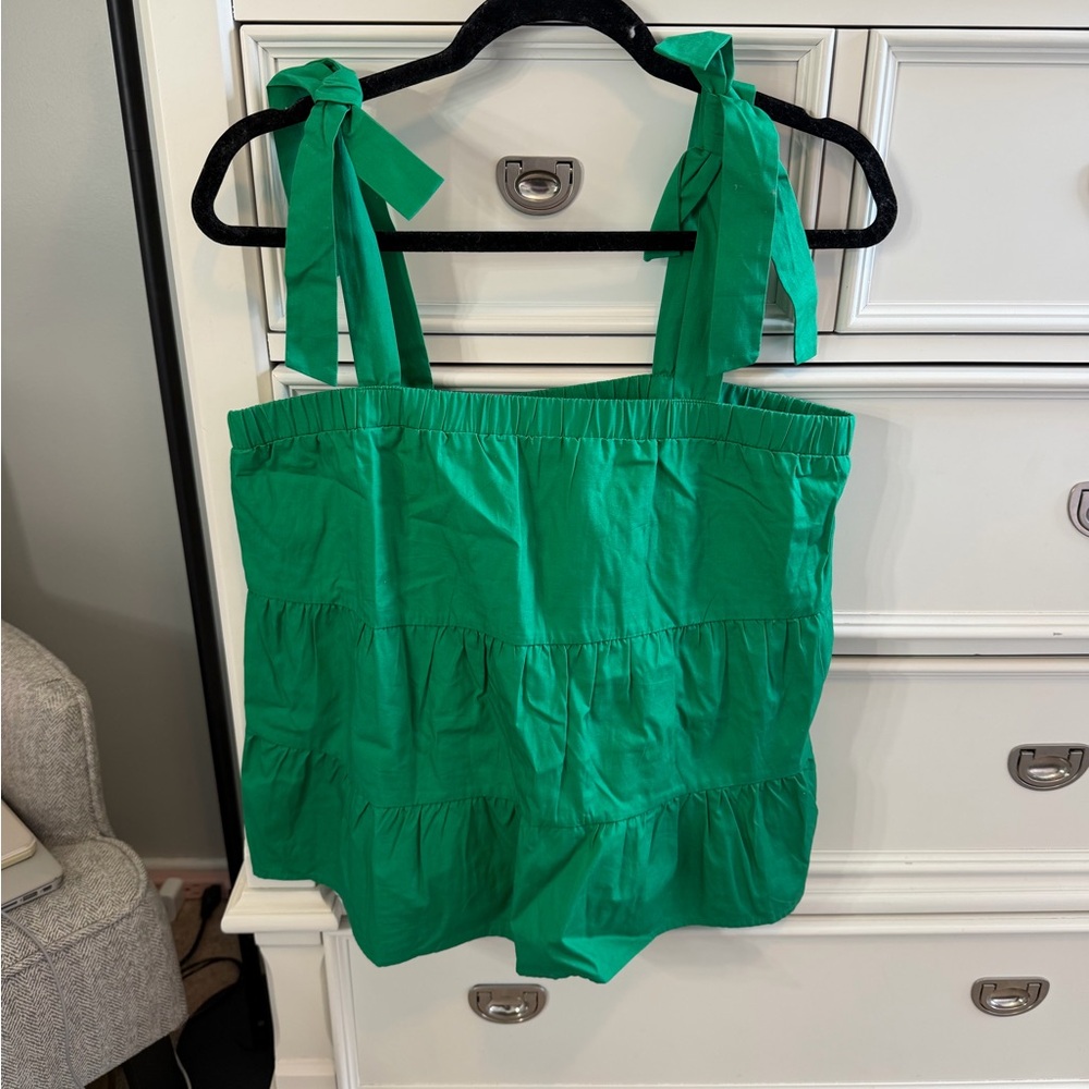 Green tank top